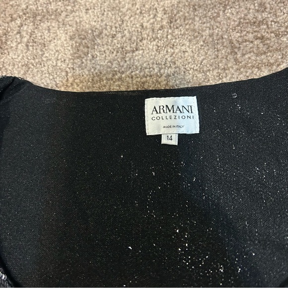 ARMANI Collezioni Sparkly Top 🖤✨ - Picture 4 of 5